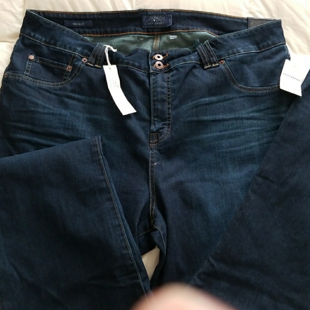 NWT Lucky Brand Jeans Size 24W